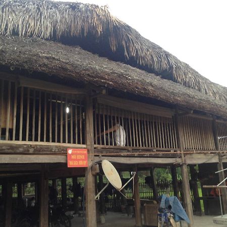 Thon Tha Tay Stilt House Apartment Ha Giang Exterior photo
